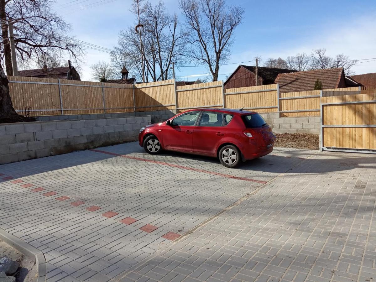 Apartmany Jedovary Trhové Sviny エクステリア 写真
