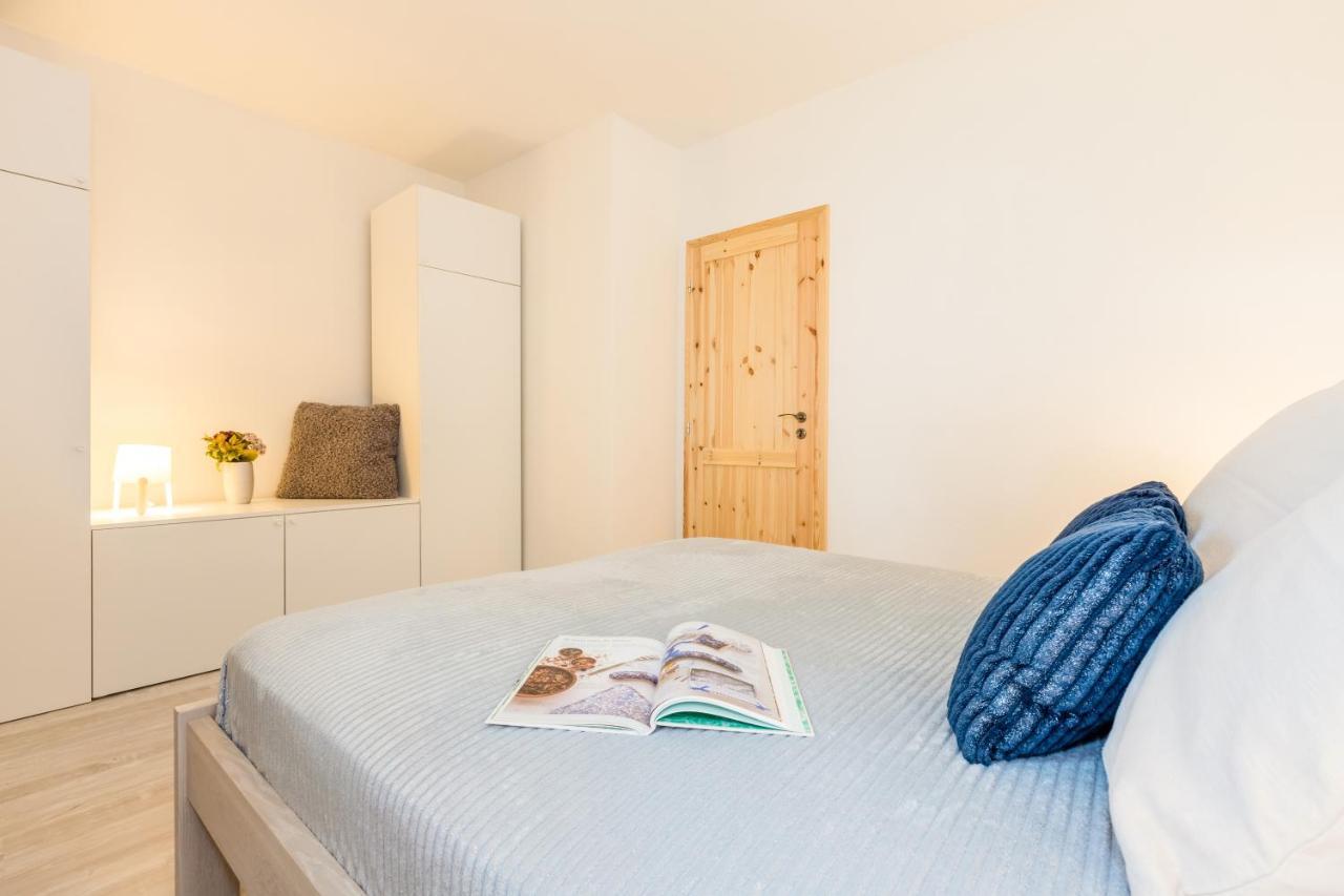 Apartmany Jedovary Trhové Sviny エクステリア 写真
